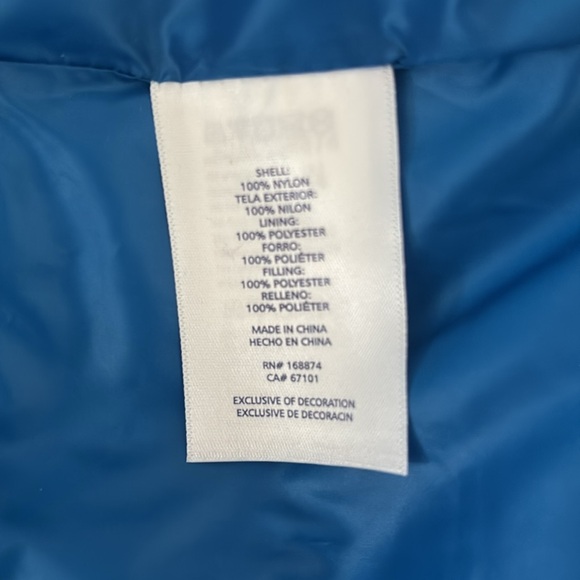 NWT. Land's End blue puffer. Size 14.